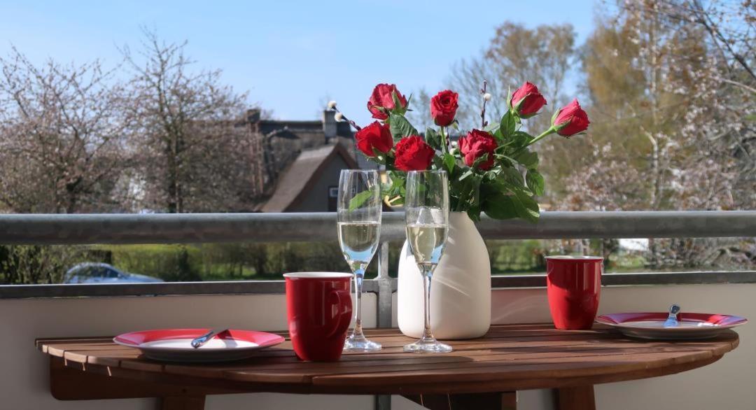 Wohnung 9 Meer-Ruhe Im Haus Stranddistel Komfortable Ferienwohnung Im 1 Og Fuer 4 Personen In Ostseeheilbad Zingst Exterior foto